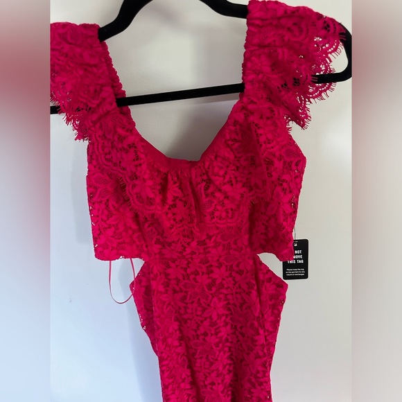 Express NWT lace cut out dress size small. - Picture 7 of 7